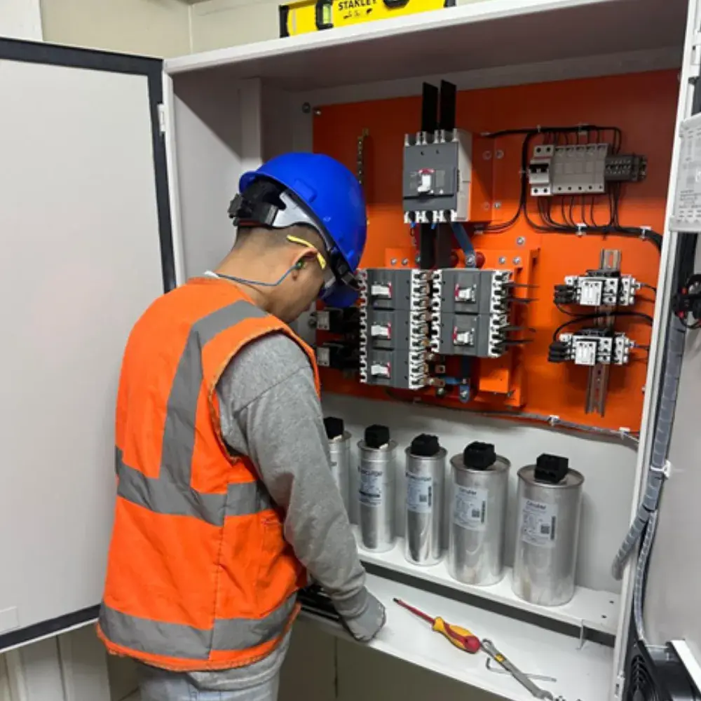 1 Elifarma (Implementación de Banco de Condensadores de 60KVAR)